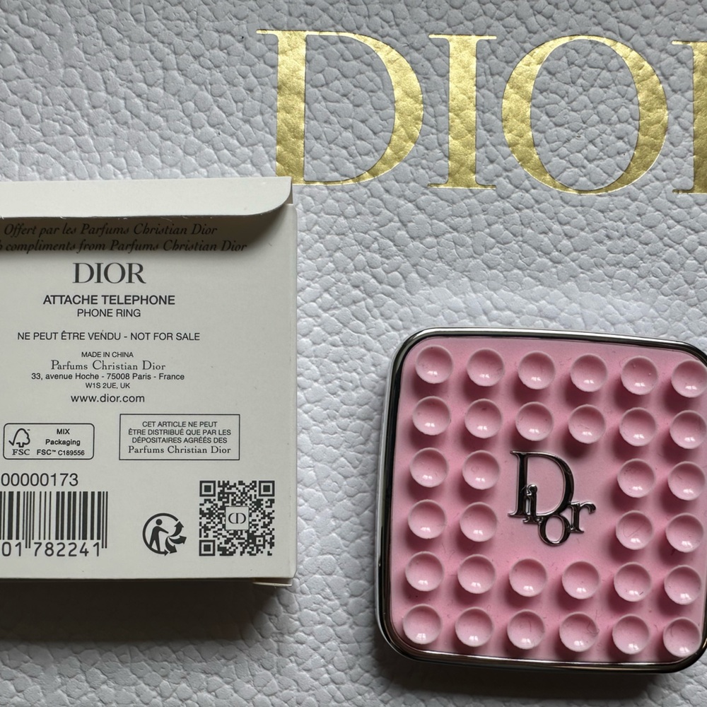 Dior Pink Octobuddy Phone Accessory Silver Logo BNIB W/Pouch - Picture 3 of 4